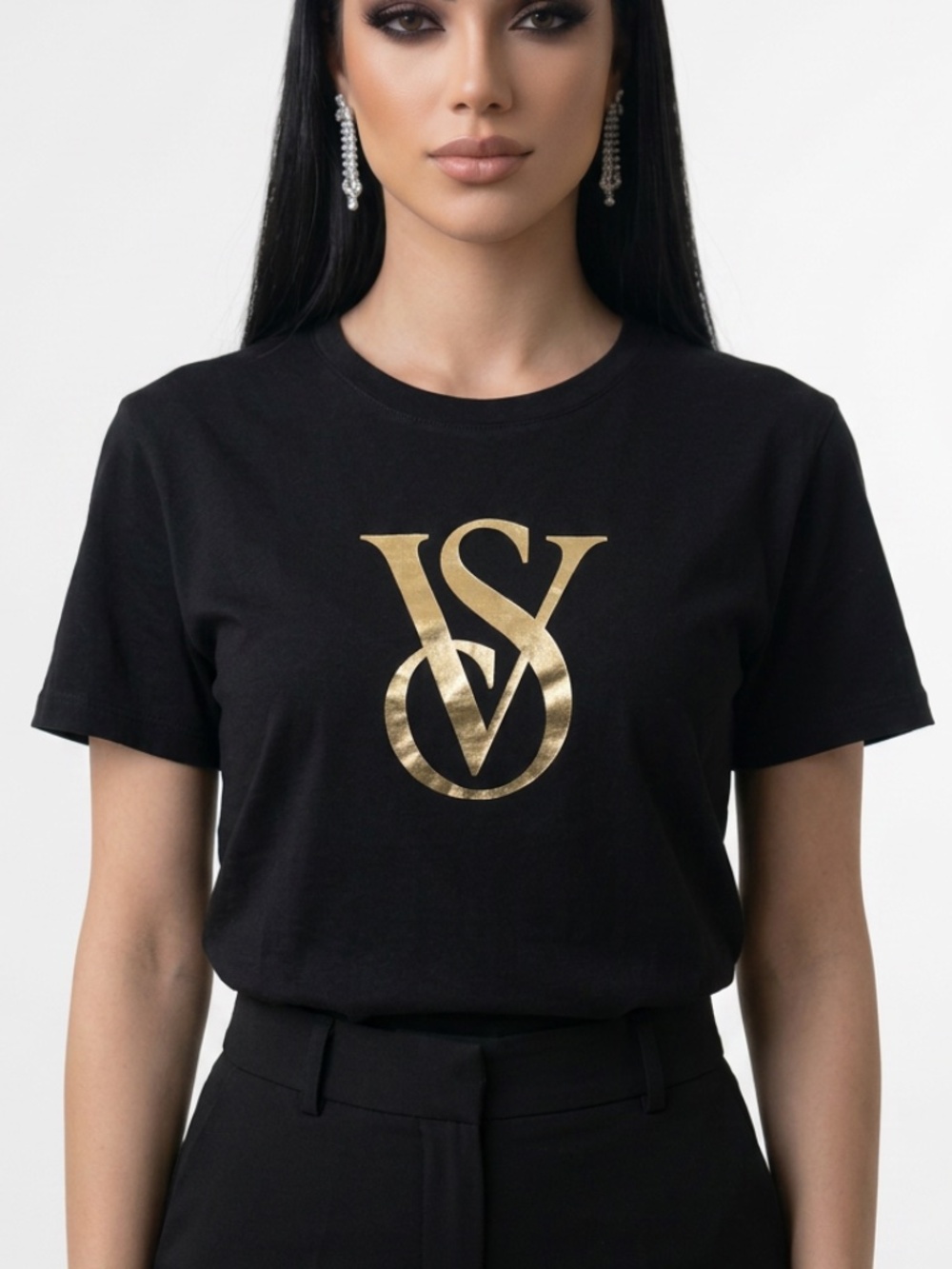 VICTORIA’S SECRET • Black Gold Metallic Logo Graphic Tee Small